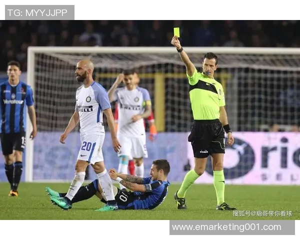 帕斯光荣与曼联的对决：一场足球盛宴的精彩回顾与分析